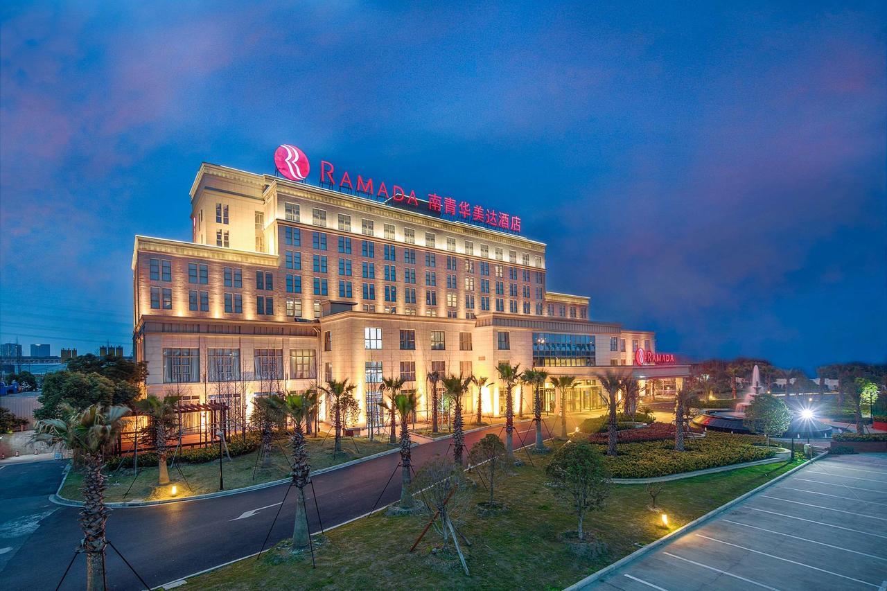 Ramada Shanghai East-Pudong International Airport Exterior photo