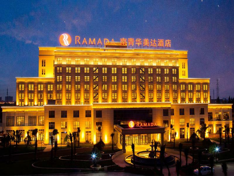 Ramada Shanghai East-Pudong International Airport Exterior photo